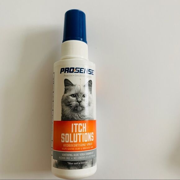Pro-Sense Itch Solutions Cat Hydrocortisone Spray - Picture 2 of 5